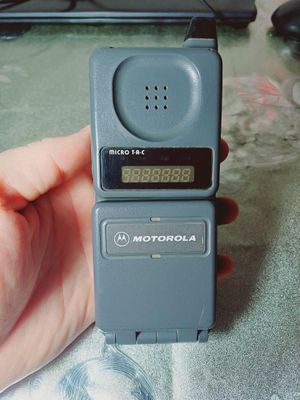 Motorola micro TAC