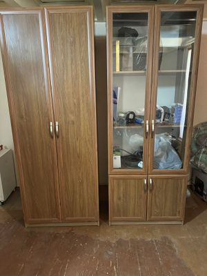 Продам два шкафы