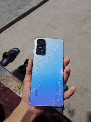 Redmi 11pro aybi orqa krishkasi singan qolgan joyti idial ishlashi zor