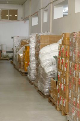 Toshkentda cargo yuklarni olib ketish