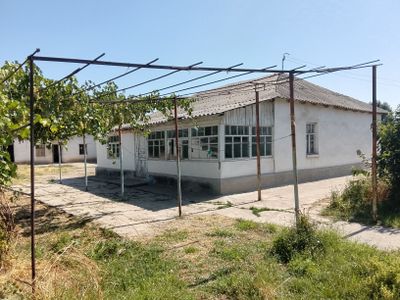 Kotta hovli srochna sotilvoti