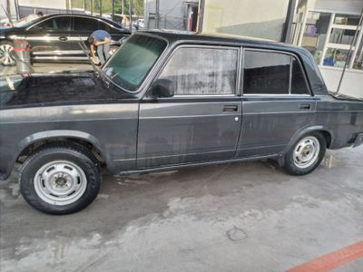 Ваз 2107 срочна сотилади