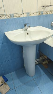Раковина для ванной комнаты