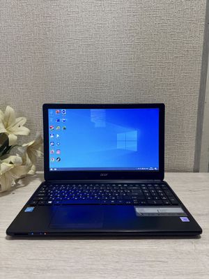 Noutbook ACER satiladi