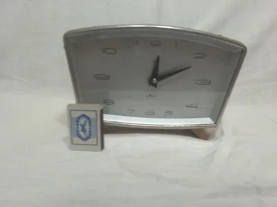 Часы маяк СССР. Завод пружины почти неделю держит.