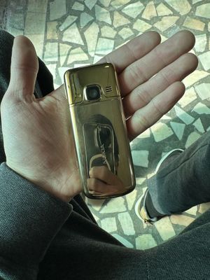 nokia 6700 sotiladi‼️gold