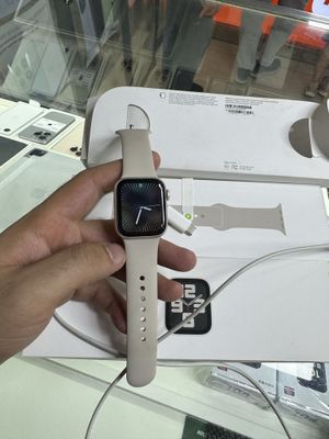 Apple Watch SE 2 100%