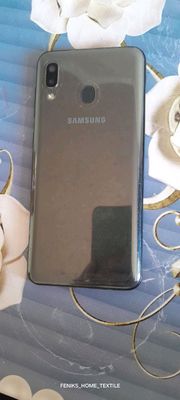 Samsung a20