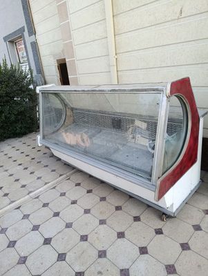 Xaladilnik sotiladi