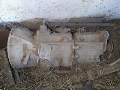 МАЗ автомобили узатма кутиси КПП сотилади СССР даврида ишлаб чикарилга