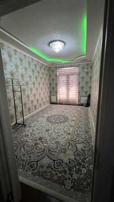 Квартира студент кизларга 900.000 сум маклерсиз узимники