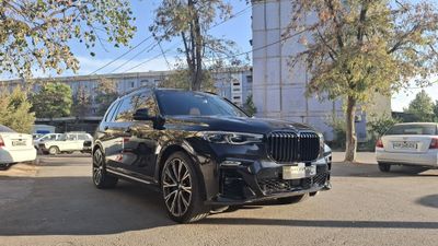 BMW X7 Xdrive 40i нисия. савдога. берилади