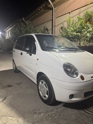 Sotiladi Matiz mx super Metan bor yurshida kami yoq balon zor