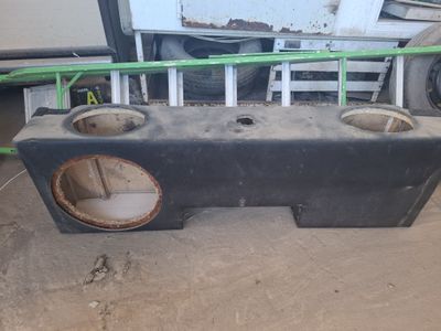 Damas yashik kolonka uchun