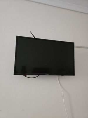Телевизор в хорошем состоянии Roison