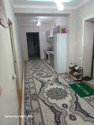 1 chi etaj 3xona 4 xona qilingan yani balkon 1metr oldinga surilgan