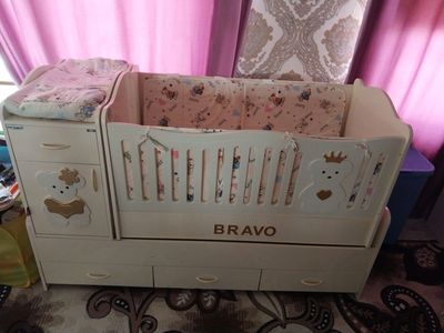 bollalar kravati sotiladi