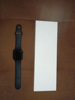 Apple Watch series 9.  (GPS)