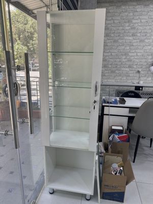 Продам шкаф витрину