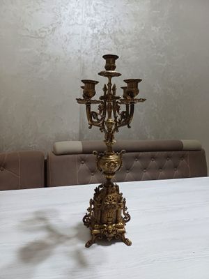 Продаётся Бронзовый Подсвечник шамдон
