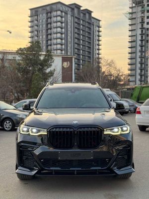 BMW X7 xDrive50i