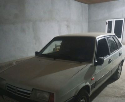 Lada vaz 21099 sputnik