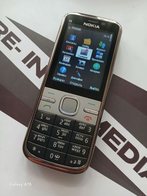 Nokia C5 xolati zoʻr