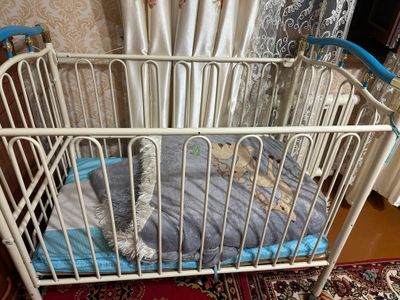 Кроватка детская