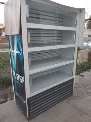 Продается новый холодильник