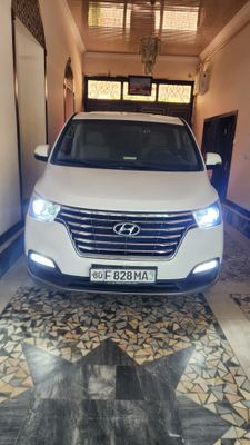 Hyundai Starex H1 Sotiladi! 2019