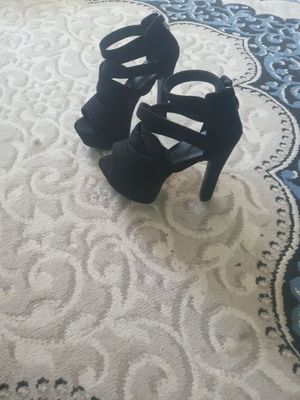 BALAND POSHNALI BASTANOSHKA NOMER 39  CHIROYLI