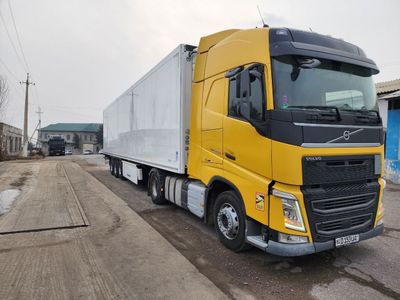 VOLVO FH EURO 6 + KRONE Реф Сотилади