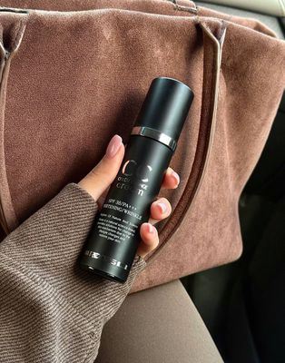 СС КРЕМ RONAS ПОДСТРАИВАЮЩИЙСЯ ПОД ЦВЕТ КОЖИ - RONAS COLOR CHANGE CREAM-СС
