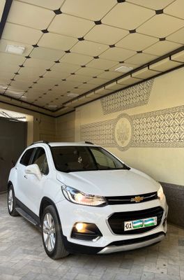 Tracker 2019 sotiladi