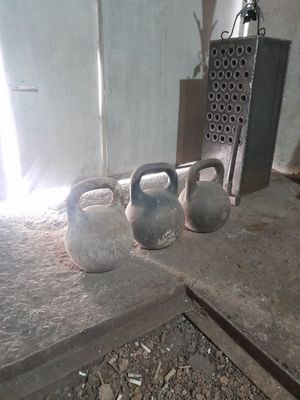 Polvon tosh 32 kg 32 kg 24 kg sotaman 3 tasi 600 ming soʻm