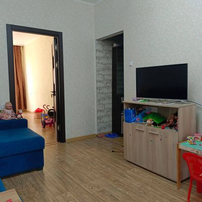 Аренда квартира 2/4/5 Художник остановка максим горький