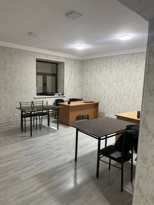 Тихий спокойный офис по выгодной цене на Мирабаде 91 м2