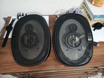 Продаю Kenwood 718 Vietnam оригинал.
