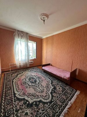 Аренда. Сергелинский р-н Куйлюк массив 5 4/5/5 ориентир базарчик
