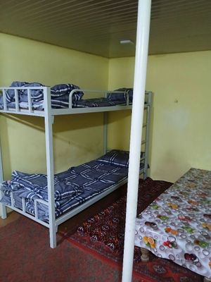 Kvartiraga odam qoyamiz
