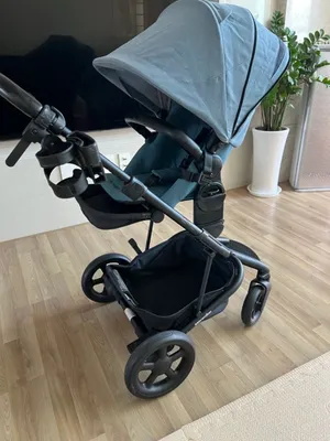 Продаю коляску в очень хорошем состоянии