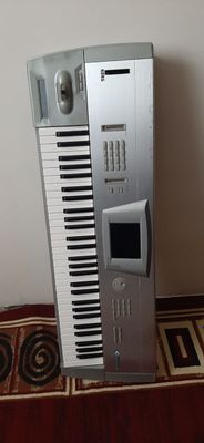 Korg trinity 61 sotiladi