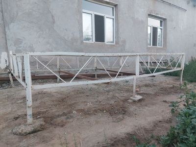 Тапчан сатылады хожелиде