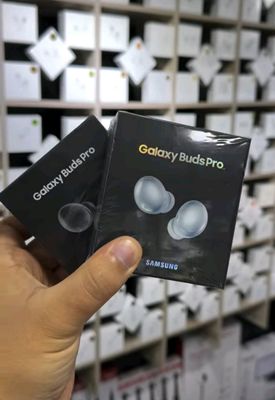 Samsung Galaxy Buds pro Sotiladi