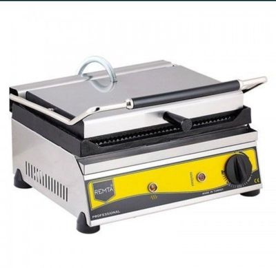 Tostr Toster apparat toaster тостир Тостер