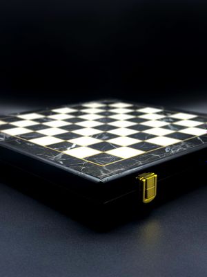 Шахматы с металлическими фигурами CHESS