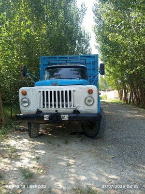 Gaz 53 ,yuk oʻzi agdaruchi 91. Yil mashina gaz dakumen joyida