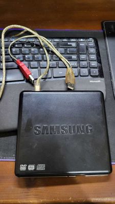 Внешний CD - ROM DVD RW Samsung USB для ноутбуков и компьютеров
