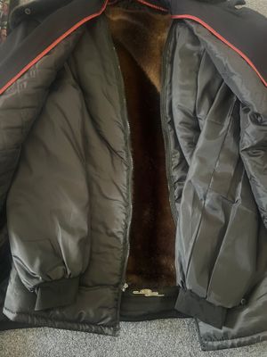 yengi turibdi  2 3marta kiyilgan 3XL razmer