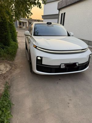 Автомобиль Li 7 2023 года 36.000 пробег. В идельном состоянии
